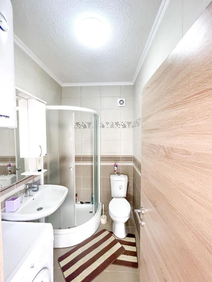 Upart House Apartment Petrovac Luaran gambar