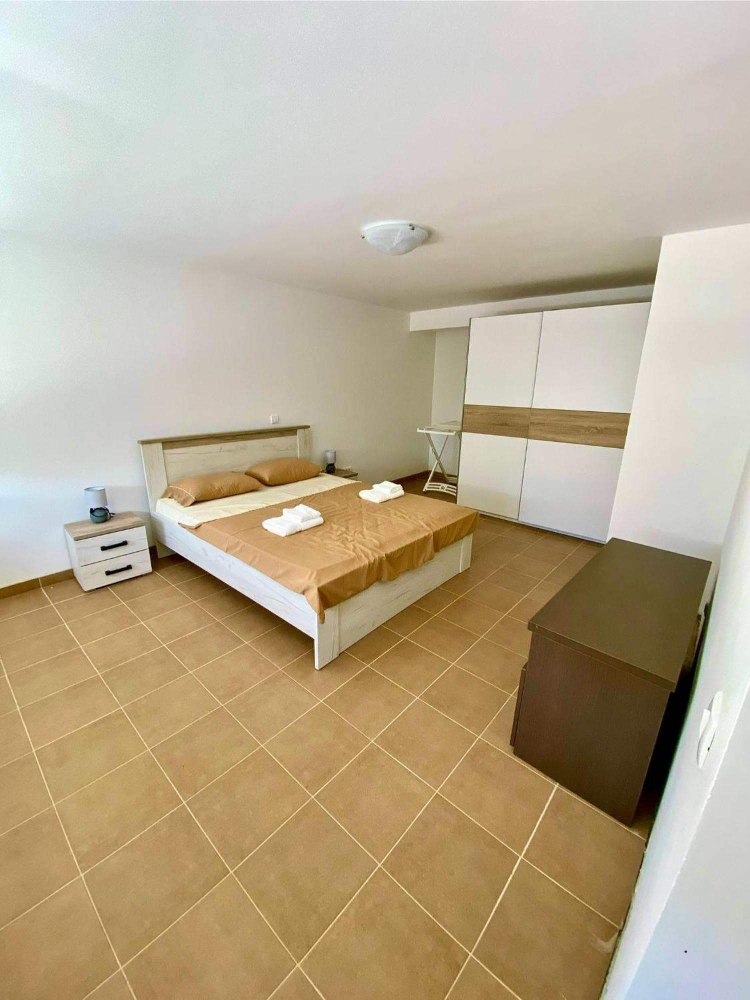 Upart House Apartment Petrovac Luaran gambar